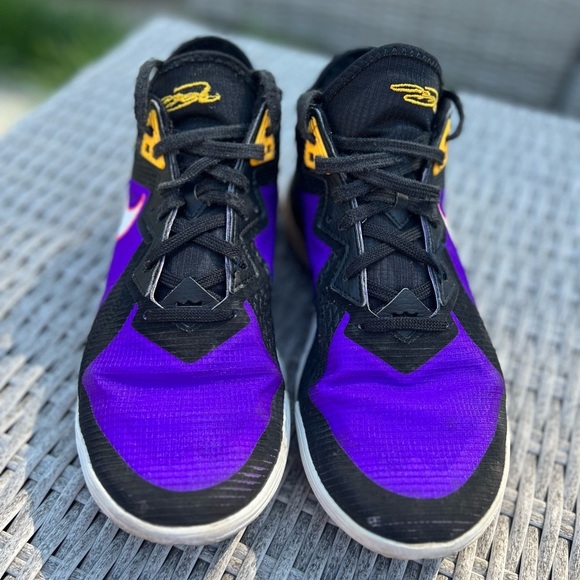 Nike Lebron 18 Low ACG Terra Purple Black White size 8